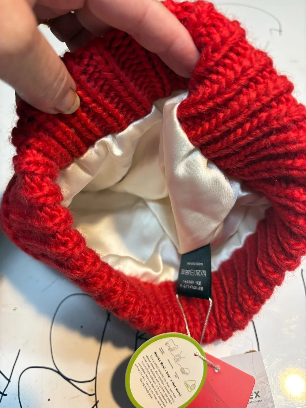 TOP-EX 100% Merino Wool Slouchy Pom Beanie